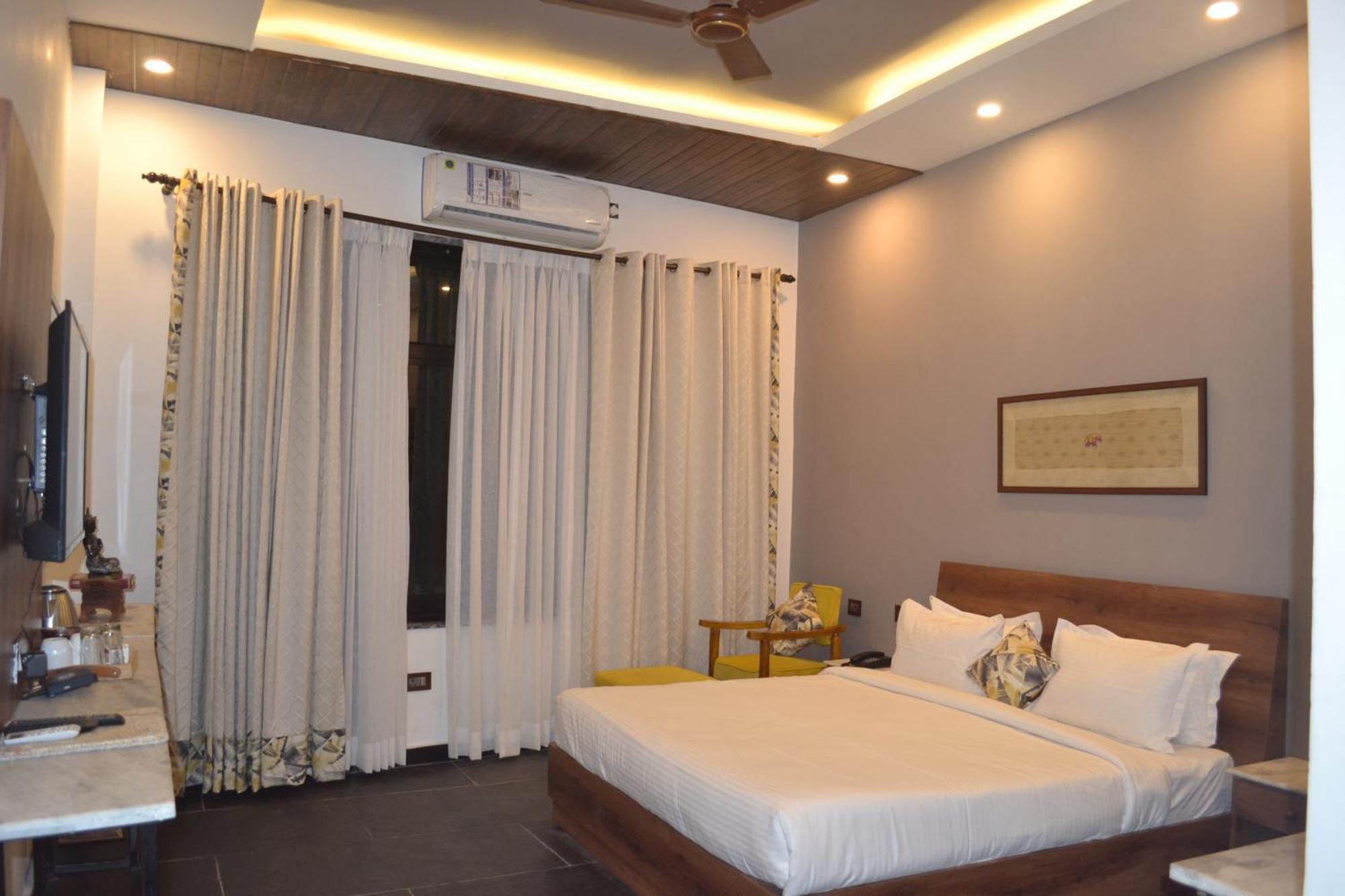 Meeram Ganga, A Heritage Stay By The Ganges At Triveni Ghat Rishīkesh Buitenkant foto