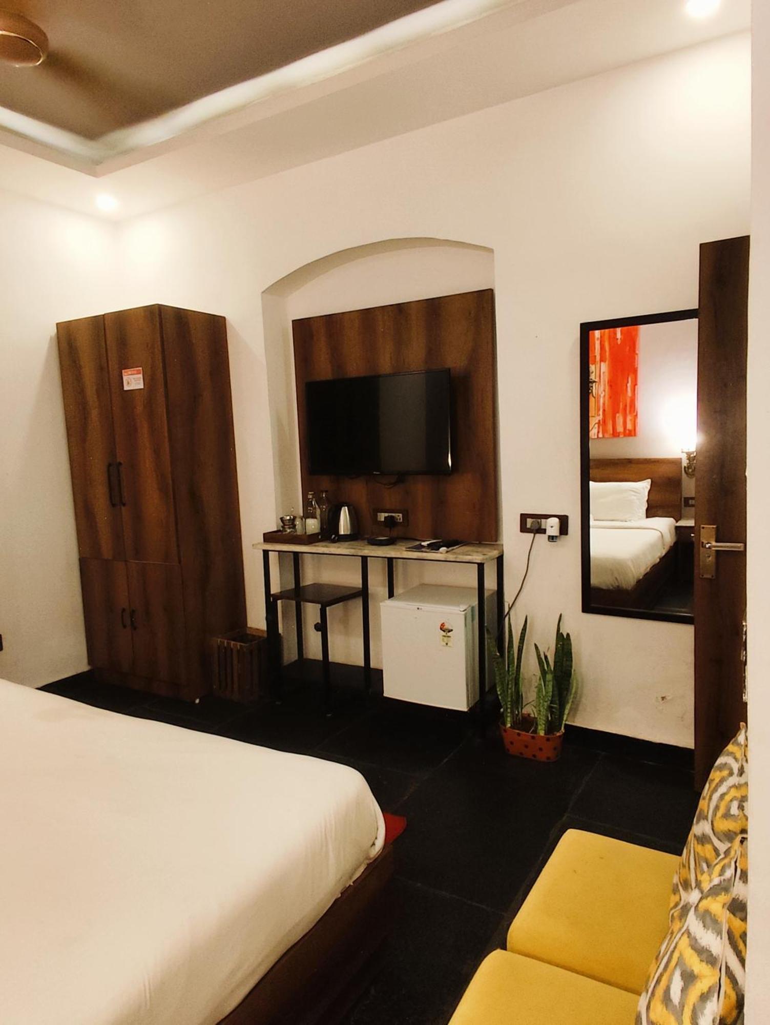 Meeram Ganga, A Heritage Stay By The Ganges At Triveni Ghat Rishīkesh Buitenkant foto